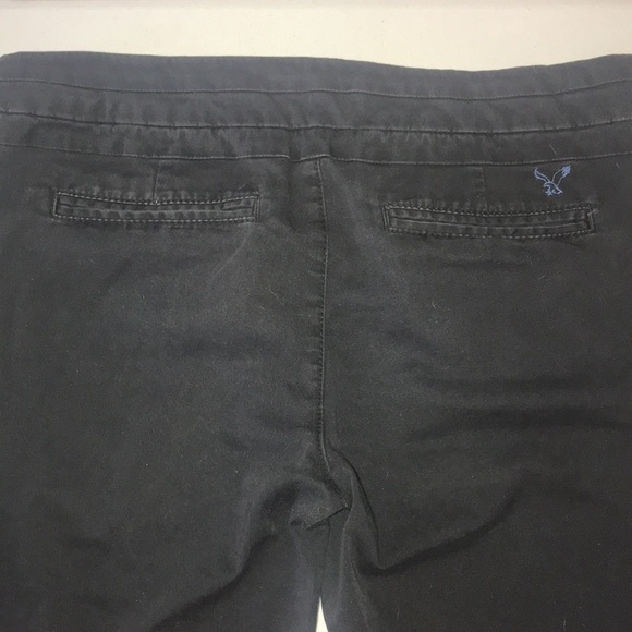 American Eagle Outfitters live your life black Bermuda chino flat front khaki’s - Picture 4 of 7